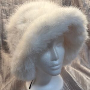 Elegant White Faux Fur Hat